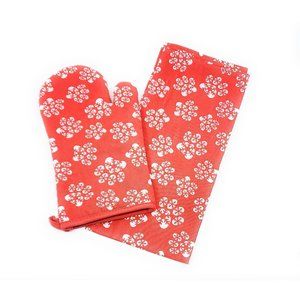Animal Rescue Paw Prints Kitchen Towen + Oven Mitt Red + White NEW